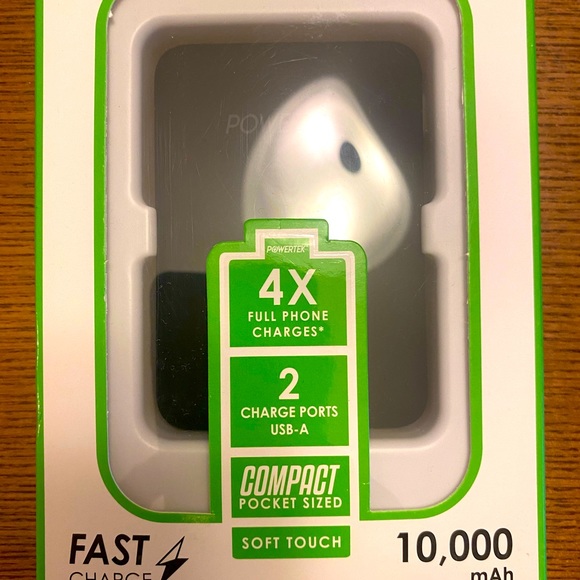 Liquipel Powertek Compact Portable Charger, Battery Bank 10000 mAh, Micro USB - Picture 6 of 7